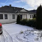Villa Dom Berry Chrzanów