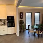 Dom Berry Villa