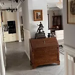 Dom Berry Villa *