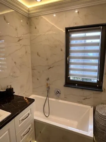 Dom Berry Villa Chrzanow